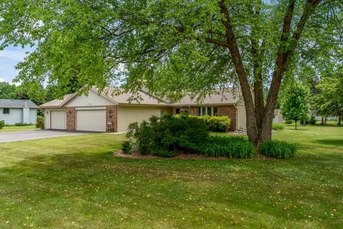 158 Quantico, ROCKTON, Illinois 61072, 4 Bedrooms Bedrooms, ,3 BathroomsBathrooms,House,For Sale,Quantico,202603571