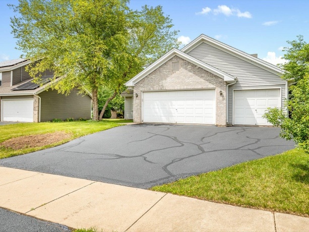4192 Linden, ROCKFORD, Illinois 61109, 4 Bedrooms Bedrooms, ,2 BathroomsBathrooms,House,For Sale,Linden,202603572