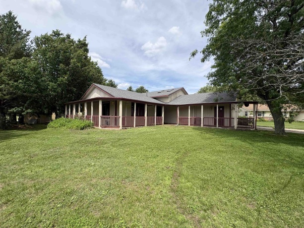11128 Cedarbrook, ROSCOE, Illinois 61073, 4 Bedrooms Bedrooms, ,3 BathroomsBathrooms,House,For Sale,Cedarbrook,202603577