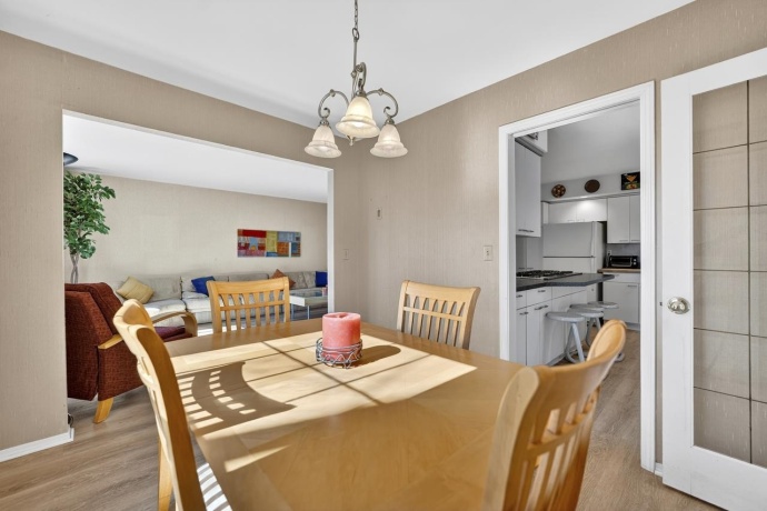 4621 HIGH POINT DR #6, ROCKFORD, Illinois 61114, 3 Bedrooms Bedrooms, ,2 BathroomsBathrooms,Condominium,For Sale,HIGH POINT DR #6,202601044