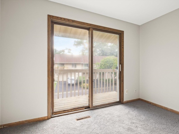 4685 High point #22, ROCKFORD, Illinois 61114, 2 Bedrooms Bedrooms, ,1 BathroomBathrooms,Condominium,For Sale,High point #22,202603578
