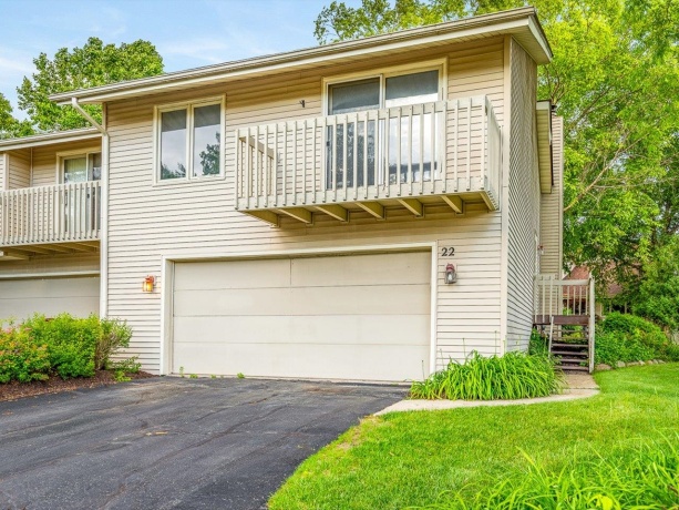 4685 High point #22, ROCKFORD, Illinois 61114, 2 Bedrooms Bedrooms, ,1 BathroomBathrooms,Condominium,For Sale,High point #22,202603578