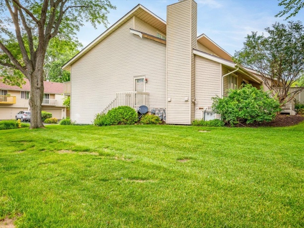 4685 High point #22, ROCKFORD, Illinois 61114, 2 Bedrooms Bedrooms, ,1 BathroomBathrooms,Condominium,For Sale,High point #22,202603578
