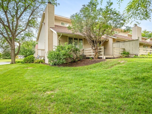 4685 High point #22, ROCKFORD, Illinois 61114, 2 Bedrooms Bedrooms, ,1 BathroomBathrooms,Condominium,For Sale,High point #22,202603578