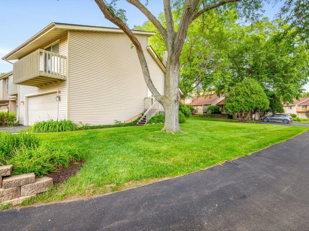 4685 High point #22, ROCKFORD, Illinois 61114, 2 Bedrooms Bedrooms, ,1 BathroomBathrooms,Condominium,For Sale,High point #22,202603578