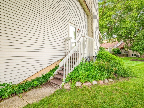 4685 High point #22, ROCKFORD, Illinois 61114, 2 Bedrooms Bedrooms, ,1 BathroomBathrooms,Condominium,For Sale,High point #22,202603578