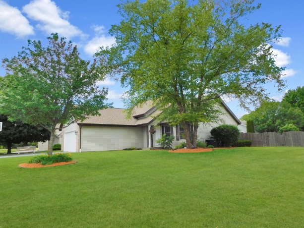 1633 Wildwind, ROCKTON, Illinois 61072, 4 Bedrooms Bedrooms, ,3 BathroomsBathrooms,House,For Sale,Wildwind,202603581