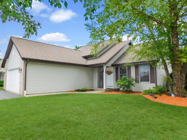 1633 Wildwind, ROCKTON, Illinois 61072, 4 Bedrooms Bedrooms, ,3 BathroomsBathrooms,House,For Sale,Wildwind,202603581