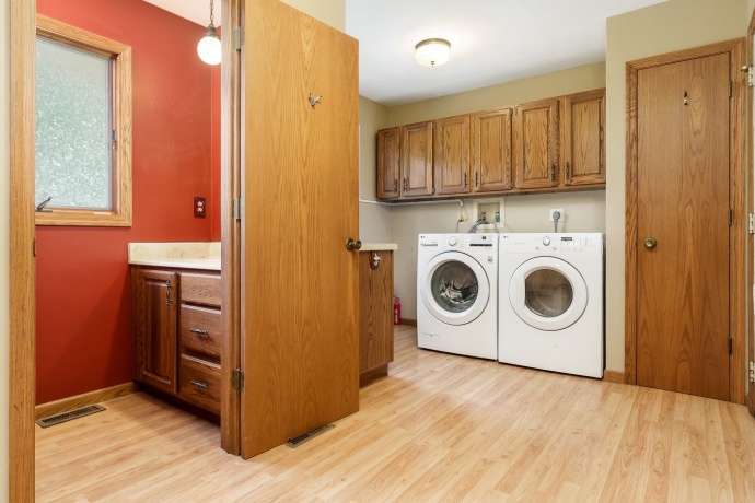 11687 Tranary, ROSCOE, Illinois 61073, 3 Bedrooms Bedrooms, ,2 BathroomsBathrooms,House,For Sale,Tranary,202603584