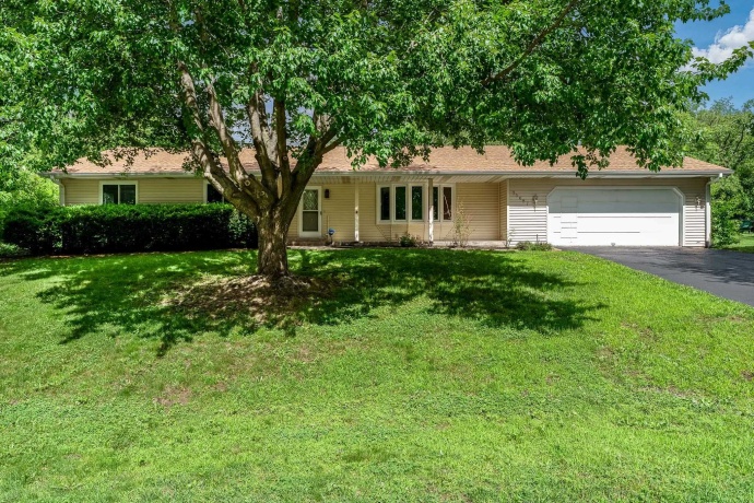 11687 Tranary, ROSCOE, Illinois 61073, 3 Bedrooms Bedrooms, ,2 BathroomsBathrooms,House,For Sale,Tranary,202603584