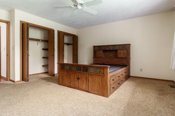 11687 Tranary, ROSCOE, Illinois 61073, 3 Bedrooms Bedrooms, ,2 BathroomsBathrooms,House,For Sale,Tranary,202603584