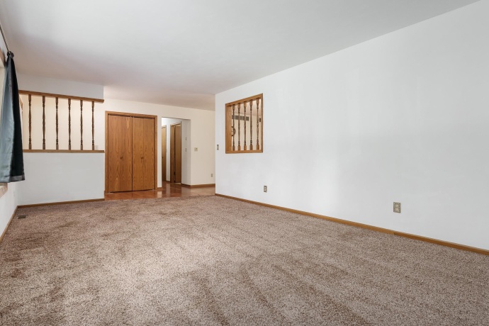 11687 Tranary, ROSCOE, Illinois 61073, 3 Bedrooms Bedrooms, ,2 BathroomsBathrooms,House,For Sale,Tranary,202603584