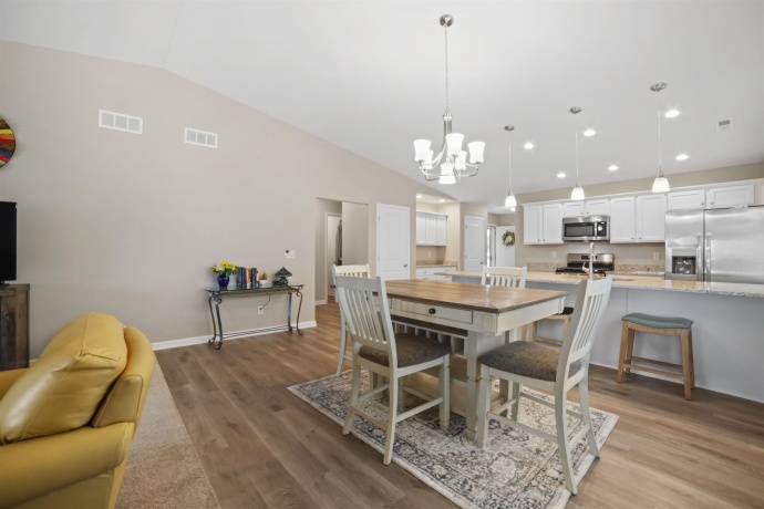 4479 Squaw Valley, LOVES PARK, Illinois 61111, 2 Bedrooms Bedrooms, ,2 BathroomsBathrooms,Condominium,For Sale,Squaw Valley,202603583