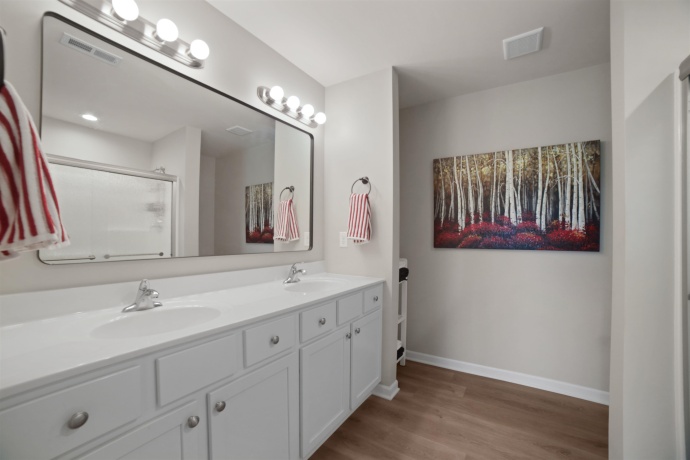4479 Squaw Valley, LOVES PARK, Illinois 61111, 2 Bedrooms Bedrooms, ,2 BathroomsBathrooms,Condominium,For Sale,Squaw Valley,202603583