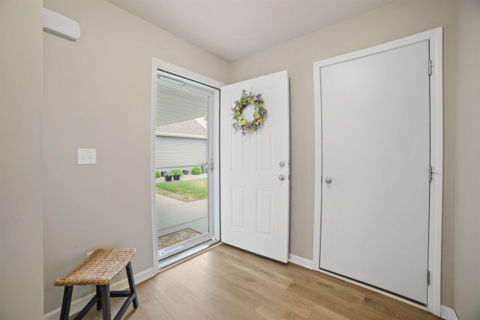 4479 Squaw Valley, LOVES PARK, Illinois 61111, 2 Bedrooms Bedrooms, ,2 BathroomsBathrooms,Condominium,For Sale,Squaw Valley,202603583