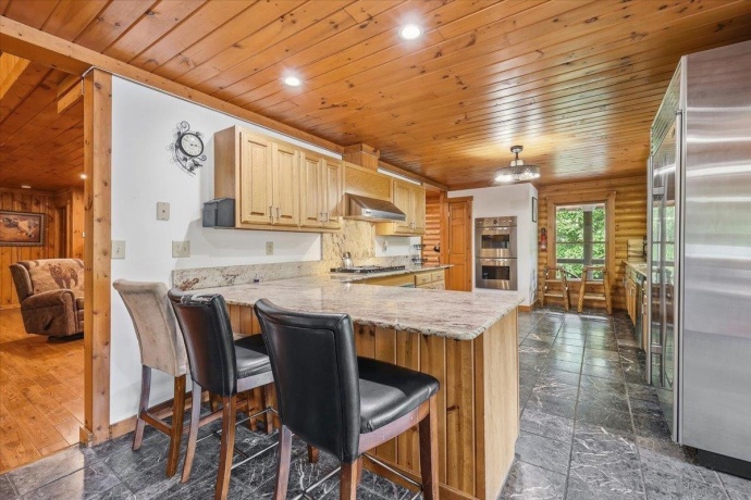 2105 Elizabeth Scales Mound, ELIZABETH, Illinois 61028, 4 Bedrooms Bedrooms, ,4 BathroomsBathrooms,House,For Sale,Elizabeth Scales Mound,202603586