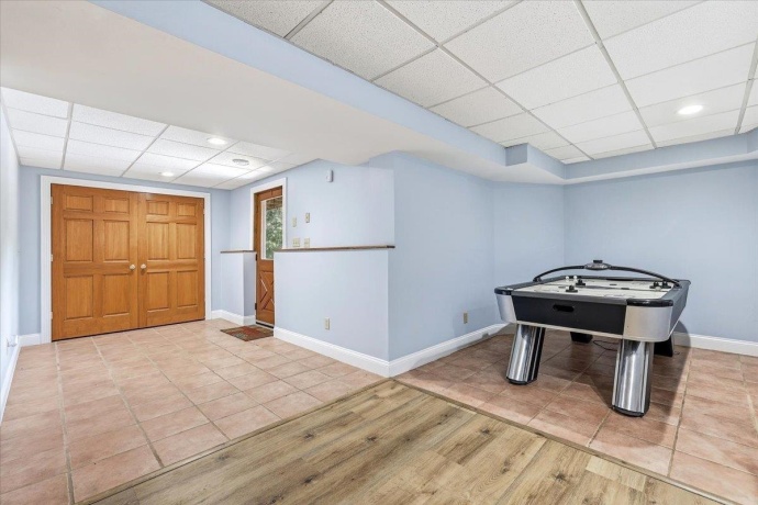 2105 Elizabeth Scales Mound, ELIZABETH, Illinois 61028, 4 Bedrooms Bedrooms, ,4 BathroomsBathrooms,House,For Sale,Elizabeth Scales Mound,202603586