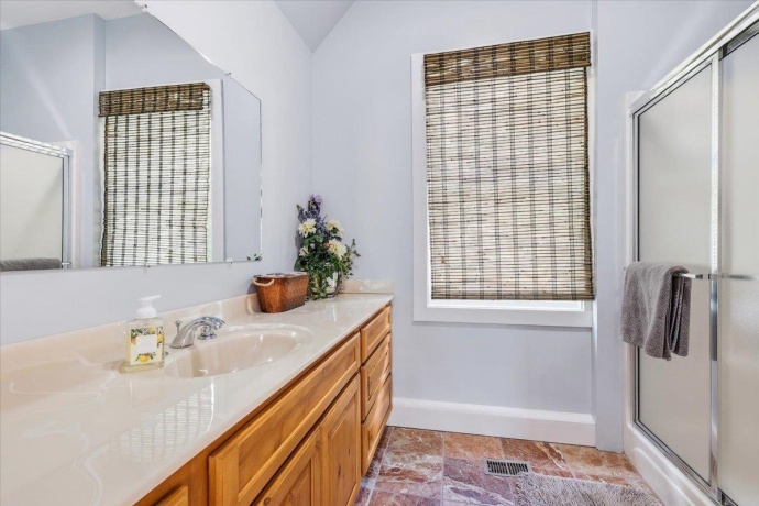 2105 Elizabeth Scales Mound, ELIZABETH, Illinois 61028, 4 Bedrooms Bedrooms, ,4 BathroomsBathrooms,House,For Sale,Elizabeth Scales Mound,202603586