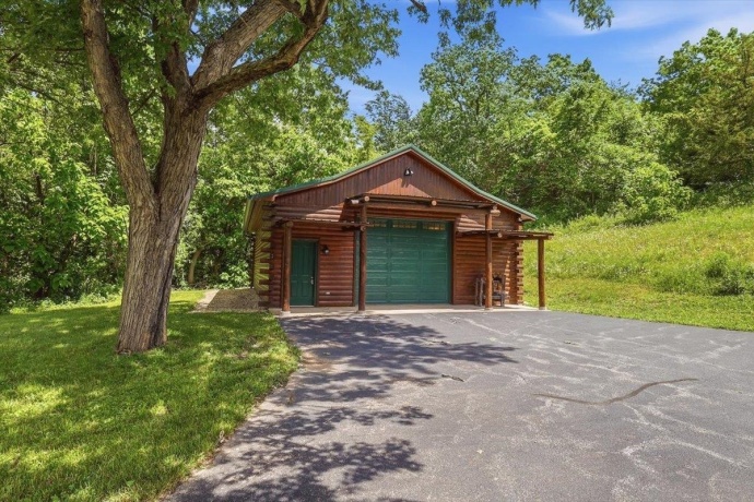 2105 Elizabeth Scales Mound, ELIZABETH, Illinois 61028, 4 Bedrooms Bedrooms, ,4 BathroomsBathrooms,House,For Sale,Elizabeth Scales Mound,202603586