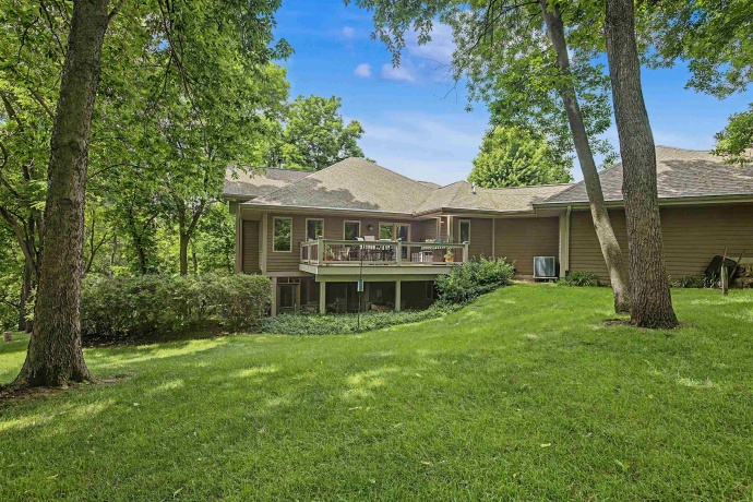 2 Dogwood, GALENA, Illinois 61036, 4 Bedrooms Bedrooms, ,3 BathroomsBathrooms,House,For Sale,Dogwood,202603588