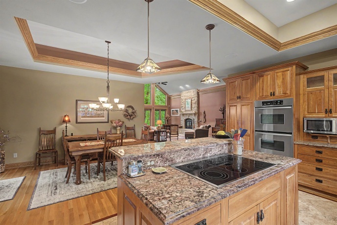 2 Dogwood, GALENA, Illinois 61036, 4 Bedrooms Bedrooms, ,3 BathroomsBathrooms,House,For Sale,Dogwood,202603588