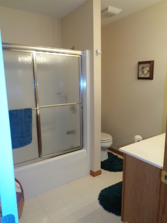 4 Maltby, GALENA, Illinois 61036, 3 Bedrooms Bedrooms, ,3 BathroomsBathrooms,House,For Sale,Maltby,202603589