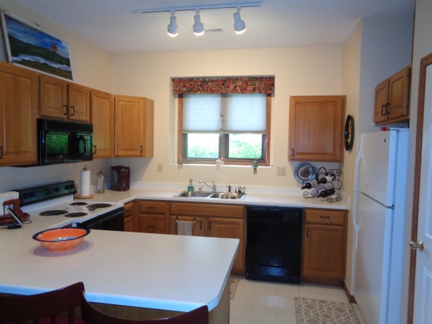 4 Maltby, GALENA, Illinois 61036, 3 Bedrooms Bedrooms, ,3 BathroomsBathrooms,House,For Sale,Maltby,202603589