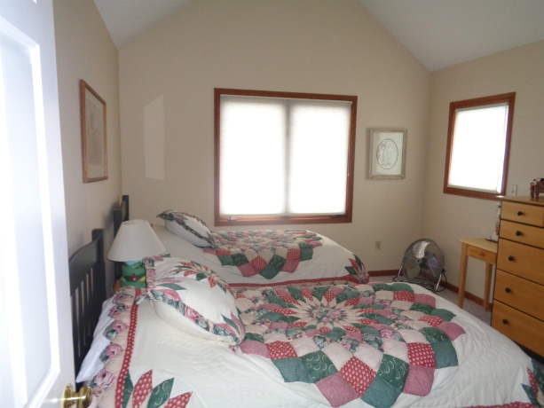 4 Maltby, GALENA, Illinois 61036, 3 Bedrooms Bedrooms, ,3 BathroomsBathrooms,House,For Sale,Maltby,202603589