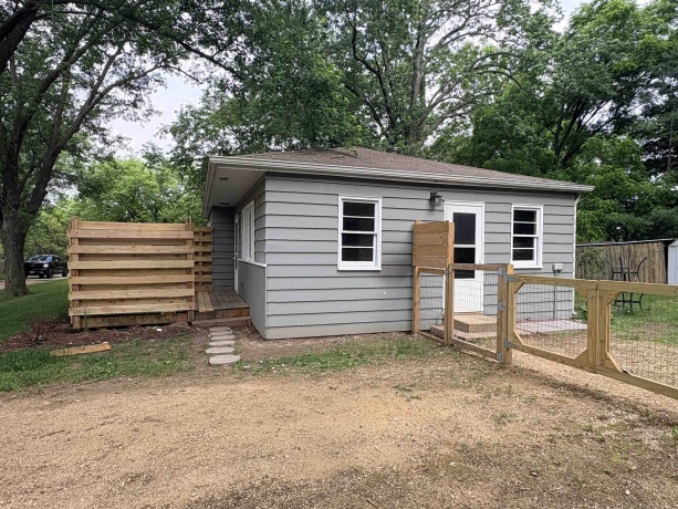 2471 Jackson, PECATONICA, Illinois 61063, 2 Bedrooms Bedrooms, ,1 BathroomBathrooms,House,For Sale,Jackson,202603367