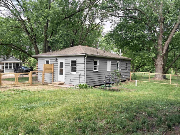2471 Jackson, PECATONICA, Illinois 61063, 2 Bedrooms Bedrooms, ,1 BathroomBathrooms,House,For Sale,Jackson,202603367