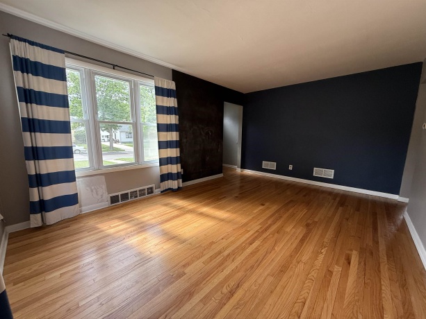 924 Peter, ROCKFORD, Illinois 61108, 3 Bedrooms Bedrooms, ,1 BathroomBathrooms,House,For Sale,Peter,202603591