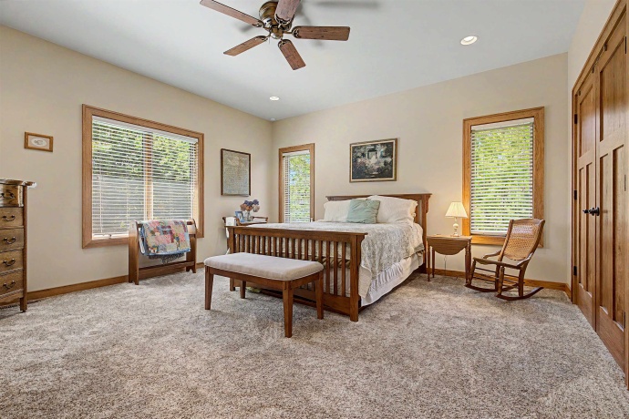 28 Butternut, GALENA, Illinois 61036, 4 Bedrooms Bedrooms, ,3 BathroomsBathrooms,House,For Sale,Butternut,202603592