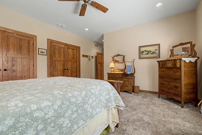 28 Butternut, GALENA, Illinois 61036, 4 Bedrooms Bedrooms, ,3 BathroomsBathrooms,House,For Sale,Butternut,202603592