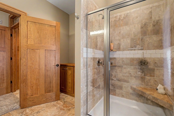28 Butternut, GALENA, Illinois 61036, 4 Bedrooms Bedrooms, ,3 BathroomsBathrooms,House,For Sale,Butternut,202603592