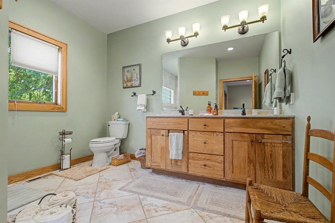 28 Butternut, GALENA, Illinois 61036, 4 Bedrooms Bedrooms, ,3 BathroomsBathrooms,House,For Sale,Butternut,202603592