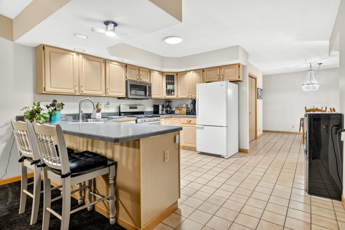 3510 Grandview, ROCKFORD, Illinois 61114, 3 Bedrooms Bedrooms, ,3 BathroomsBathrooms,Condominium,For Sale,Grandview,202603596