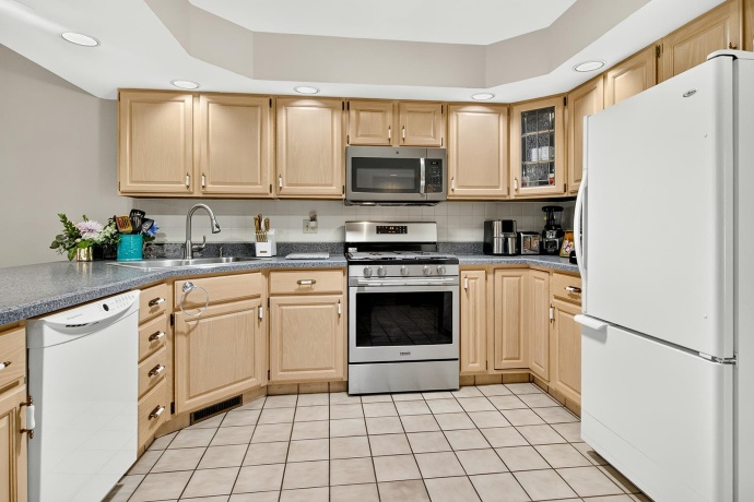 3510 Grandview, ROCKFORD, Illinois 61114, 3 Bedrooms Bedrooms, ,3 BathroomsBathrooms,Condominium,For Sale,Grandview,202603596