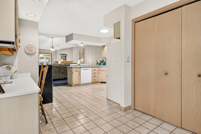 3510 Grandview, ROCKFORD, Illinois 61114, 3 Bedrooms Bedrooms, ,3 BathroomsBathrooms,Condominium,For Sale,Grandview,202603596