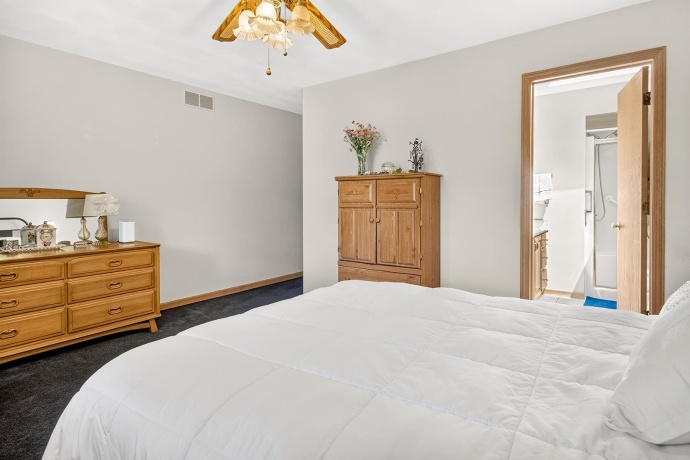 3510 Grandview, ROCKFORD, Illinois 61114, 3 Bedrooms Bedrooms, ,3 BathroomsBathrooms,Condominium,For Sale,Grandview,202603596