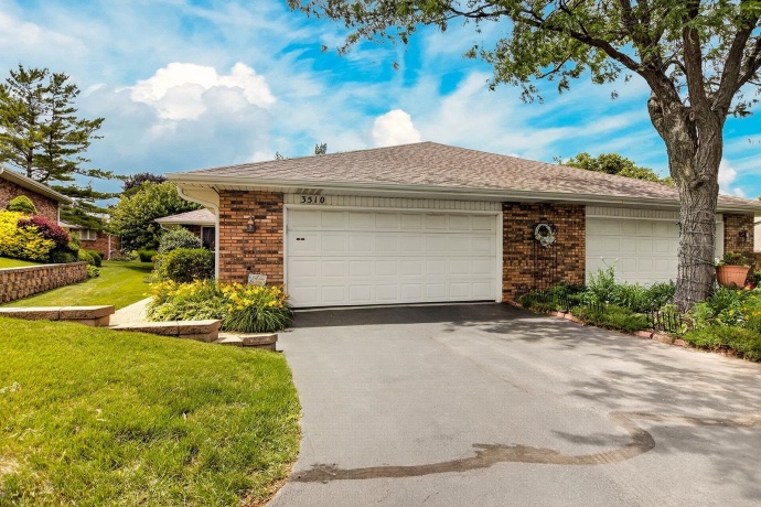 3510 Grandview, ROCKFORD, Illinois 61114, 3 Bedrooms Bedrooms, ,3 BathroomsBathrooms,Condominium,For Sale,Grandview,202603596