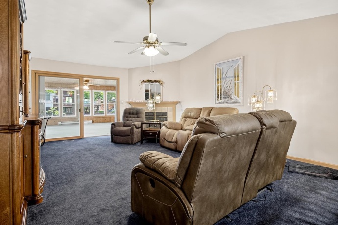3510 Grandview, ROCKFORD, Illinois 61114, 3 Bedrooms Bedrooms, ,3 BathroomsBathrooms,Condominium,For Sale,Grandview,202603596