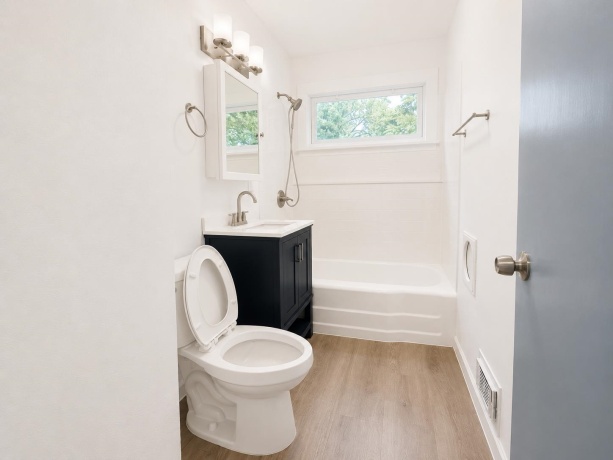 2707 Hampden Ct, ROCKFORD, Illinois 61107, 4 Bedrooms Bedrooms, ,2 BathroomsBathrooms,House,For Sale,Hampden Ct,202603597