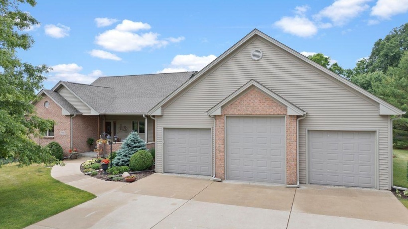 9974 TYBOW, ROSCOE, Illinois 61073, 4 Bedrooms Bedrooms, ,3 BathroomsBathrooms,House,For Sale,TYBOW,202603598