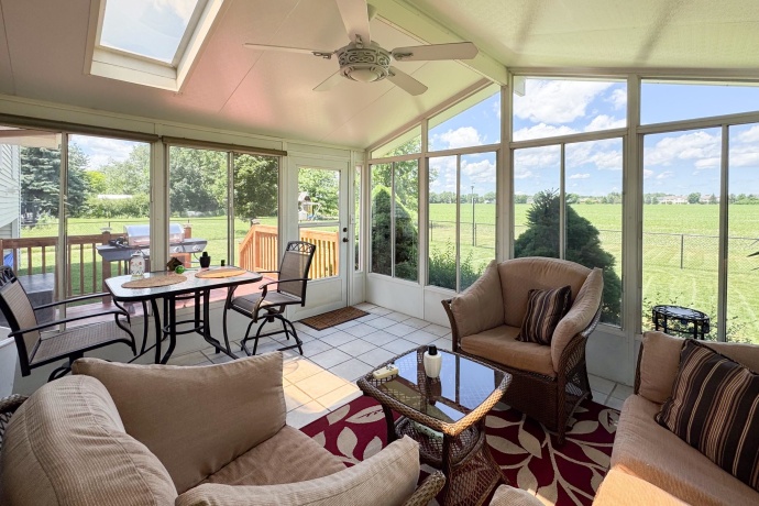 5885 LONGEST DR, SOUTH BELOIT, Illinois 61080, 4 Bedrooms Bedrooms, ,2 BathroomsBathrooms,House,For Sale,LONGEST DR,202603599