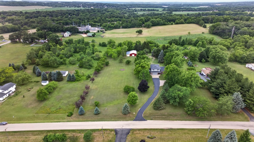 7144 Crestview, STILLMAN VALLEY, Illinois 61084, 4 Bedrooms Bedrooms, ,2 BathroomsBathrooms,House,For Sale,Crestview,202603601