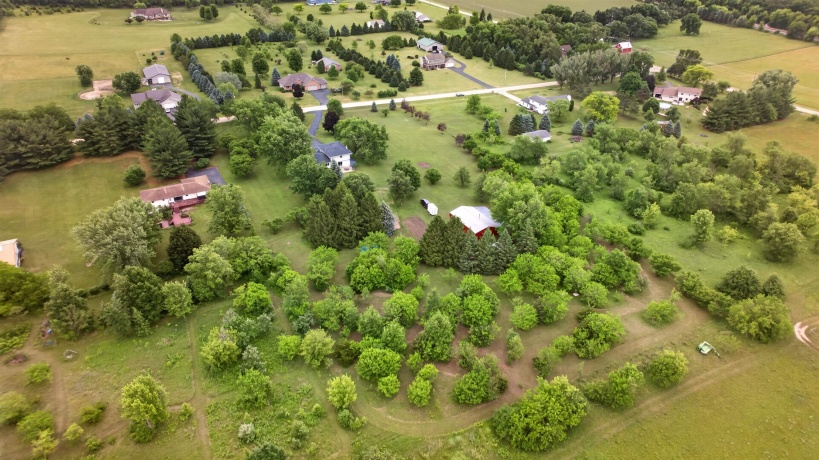 7144 Crestview, STILLMAN VALLEY, Illinois 61084, 4 Bedrooms Bedrooms, ,2 BathroomsBathrooms,House,For Sale,Crestview,202603601