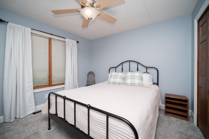 6857 Chandelier, LOVES PARK, Illinois 61111, 3 Bedrooms Bedrooms, ,2 BathroomsBathrooms,House,For Sale,Chandelier,202603602