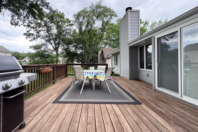 6857 Chandelier, LOVES PARK, Illinois 61111, 3 Bedrooms Bedrooms, ,2 BathroomsBathrooms,House,For Sale,Chandelier,202603602