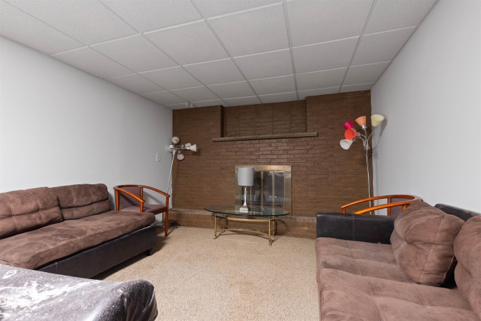 320 Dawn, ROCKFORD, Illinois 61107, 3 Bedrooms Bedrooms, ,2 BathroomsBathrooms,House,For Sale,Dawn,202603603