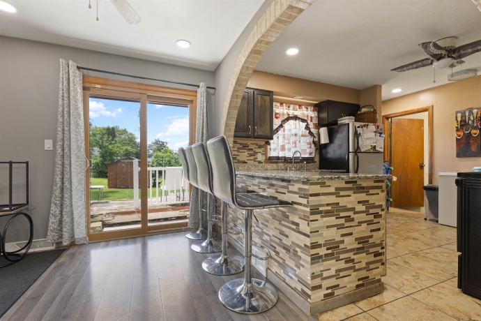 320 Dawn, ROCKFORD, Illinois 61107, 3 Bedrooms Bedrooms, ,2 BathroomsBathrooms,House,For Sale,Dawn,202603603